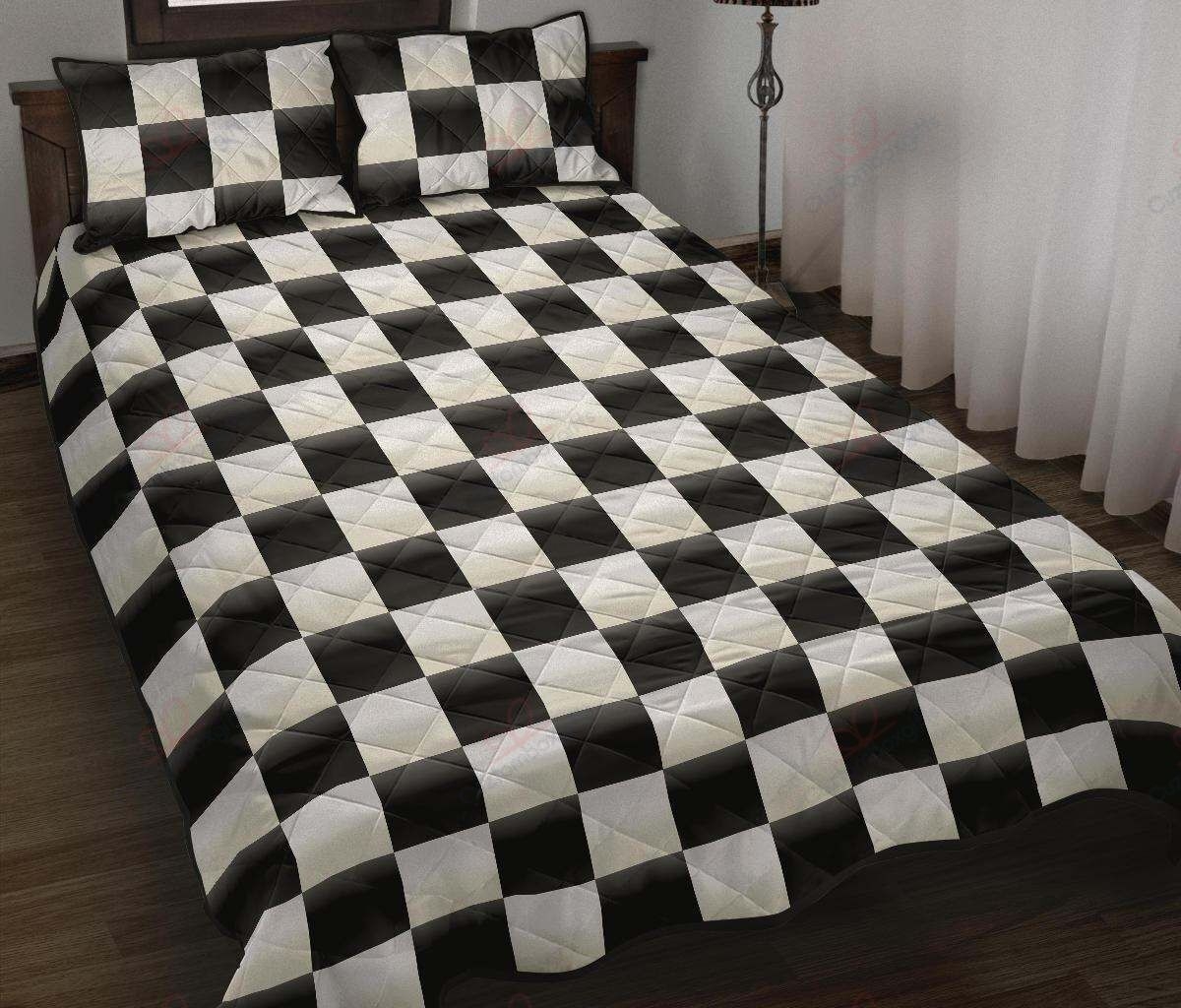 Checkered Flag Bedding Set (Duvet Cover & Pillow Cases) - Unique Anime Apparel for Fans