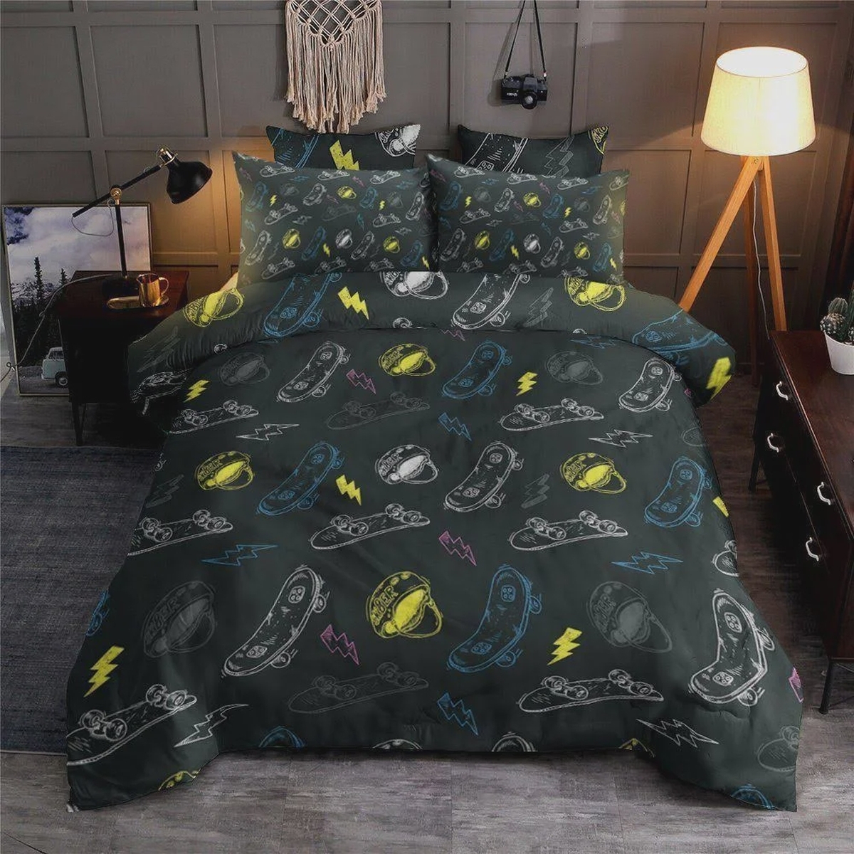 Skateboard Drawing Bed Sheets Spread Comforter Duvet Cover Bedding Set - Unique Anime Apparel for Fans